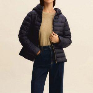 Piumino blu in tessuto antogoccia Emme